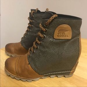 Sorel 1964 Premium Wedge Boots